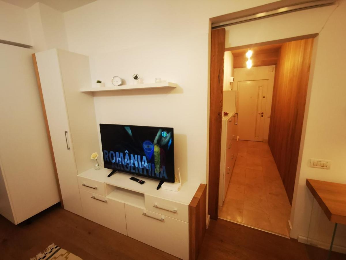 Hotel Diana'S Place Downtown à Bucarest Extérieur photo